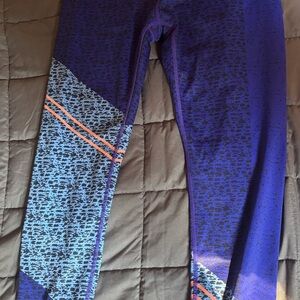 Athleta Women's Mid Rise Asym Camo Sonar 7/8 Tight Size M